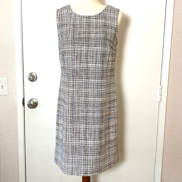 Worthington Dresses & Skirts - Worthington Black & White Sheath Dress